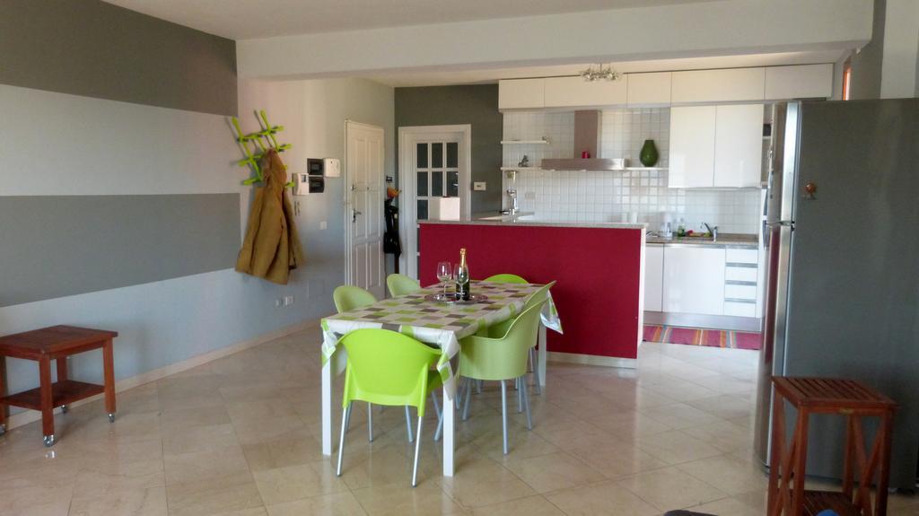 Giulia Apartment แวร์บาเนีย ภายนอก รูปภาพ