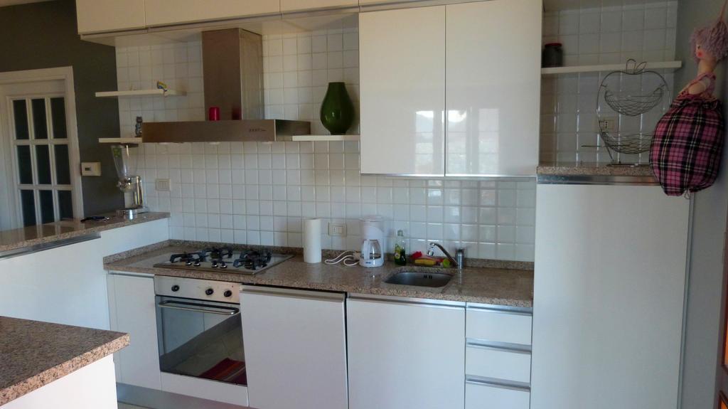 Giulia Apartment แวร์บาเนีย ภายนอก รูปภาพ